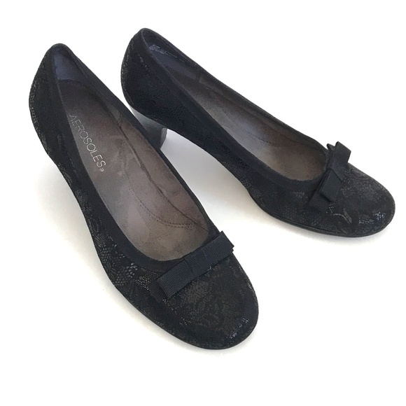 AEROSOLES Kitten Heel Pumps Lace Overlay Black Heels Playhouse Women’s Size 8.5 - Picture 1 of 16